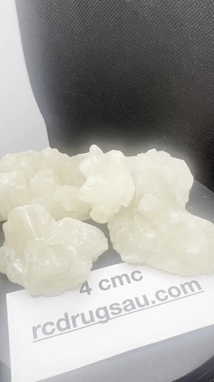 4-CMC crystals with a batch card.